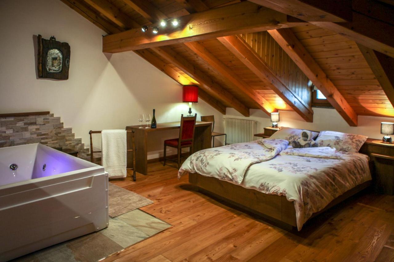 Maison Bordon - Le Petit Chateau Nus Bagian luar foto